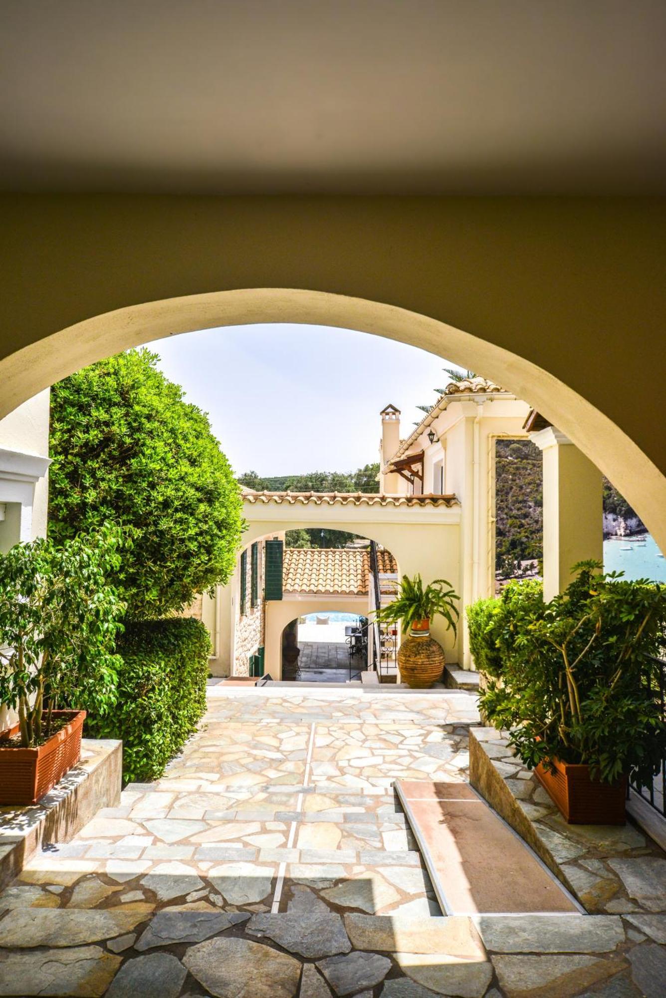 Paxos Club Resort & Spa Gaios Eksteriør bilde